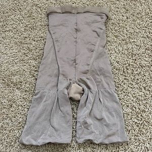 Spanx mid thigh shorts